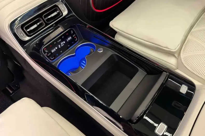 Mercedes-Benz S 580 din 2024 cu 10.883 km - oferta MER172292 - foto 16