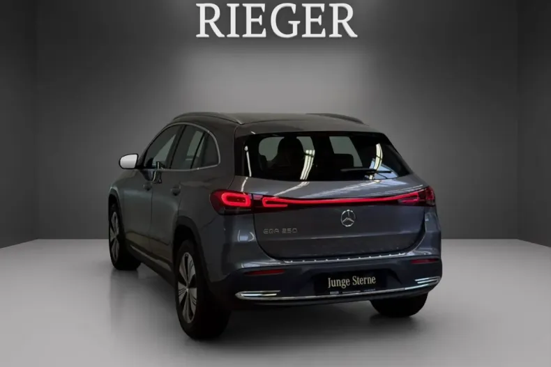 Mercedes-Benz EQA din 2023 cu 58.647 km - oferta MER172295 - foto 8