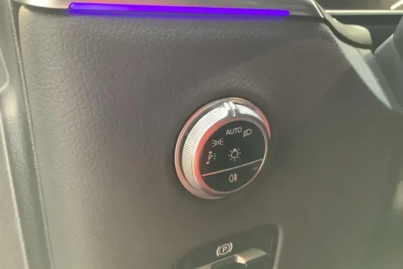 Mercedes-Benz GLC 300 din 2024 cu 31.639 km - oferta MER172296 - foto 15