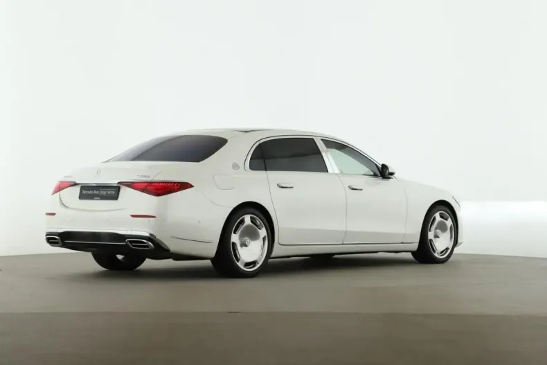 Mercedes-Benz S 580 din 2023 cu 12.800 km - oferta MER172300 - foto 5