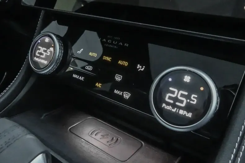 Jaguar F-Pace din 2024 cu 17.600 km - oferta JAG172306 - foto 15