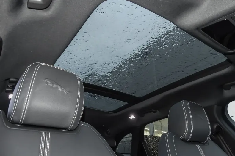 Jaguar F-Pace din 2024 cu 17.600 km - oferta JAG172306 - foto 19