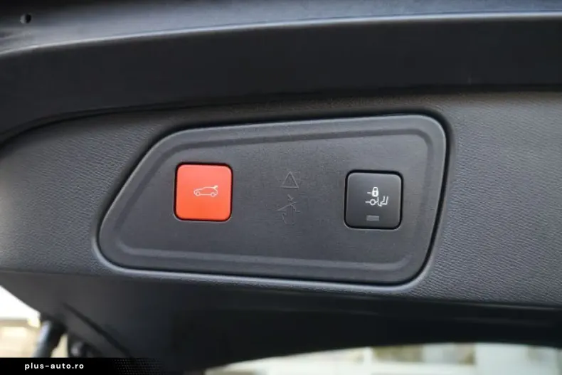 Peugeot 3008 din 2024 cu 5.000 km - oferta PEU172313 - foto 7