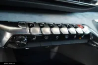 Peugeot 3008 din 2024 cu 5.000 km - oferta PEU172313 - foto 13