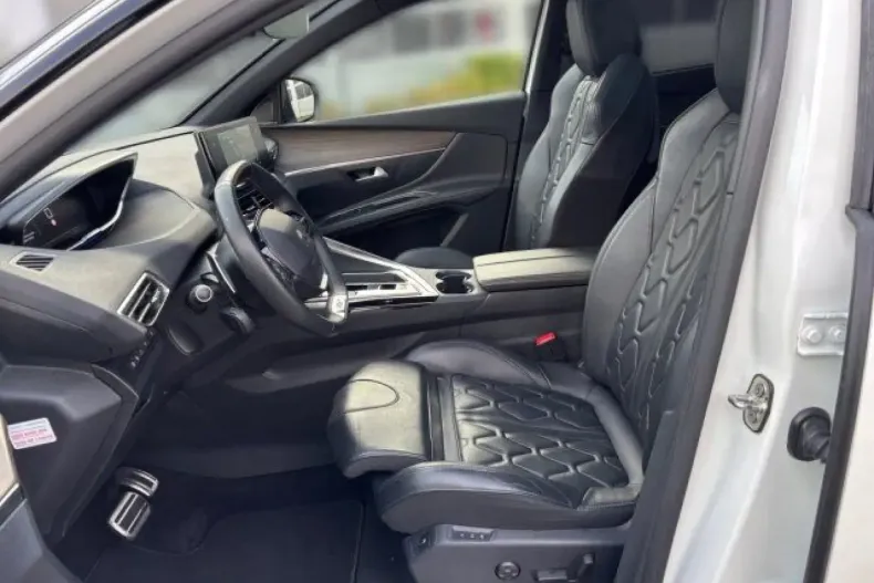 Peugeot 5008 din 2023 cu 23.173 km - oferta PEU172314 - foto 8