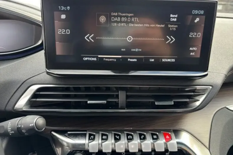 Peugeot 5008 din 2023 cu 23.173 km - oferta PEU172314 - foto 10