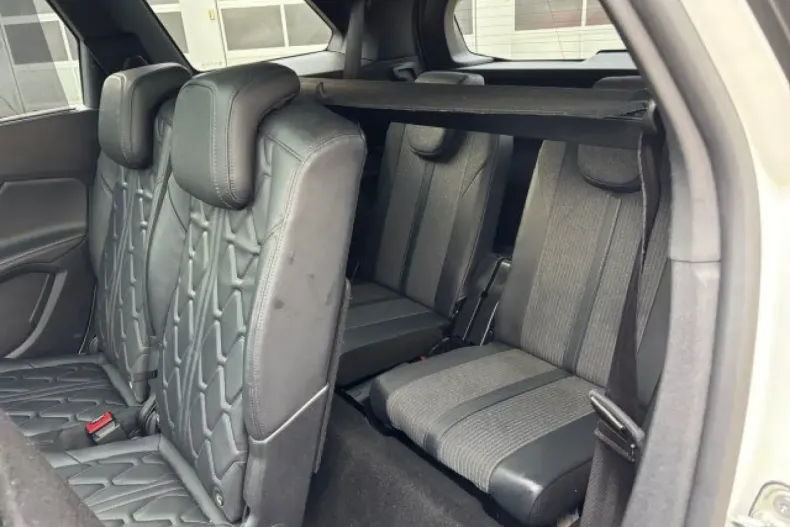 Peugeot 5008 din 2023 cu 23.173 km - oferta PEU172314 - foto 15