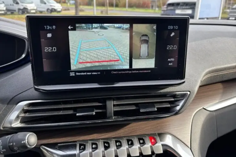 Peugeot 5008 din 2023 cu 23.173 km - oferta PEU172314 - foto 18