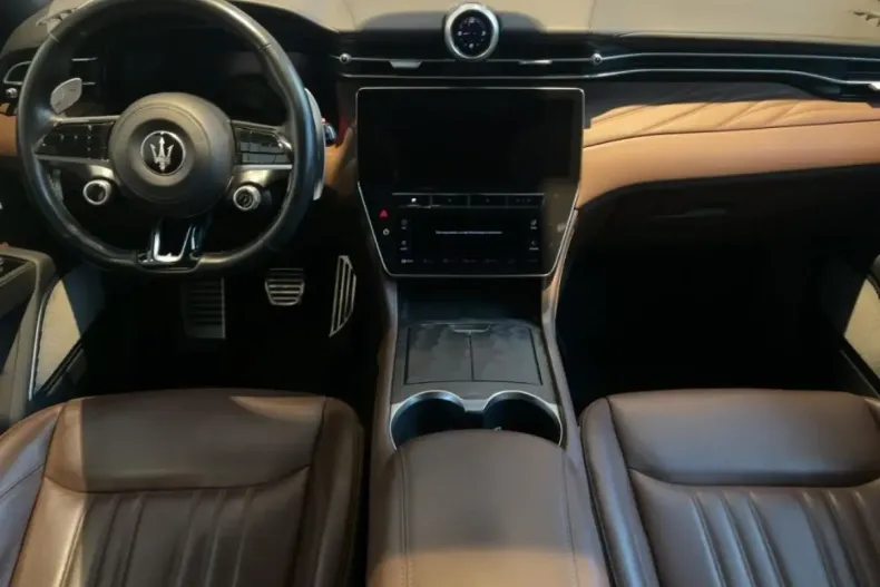 Maserati Grecale din 2022 cu 59.234 km - oferta MAS172315 - foto 7