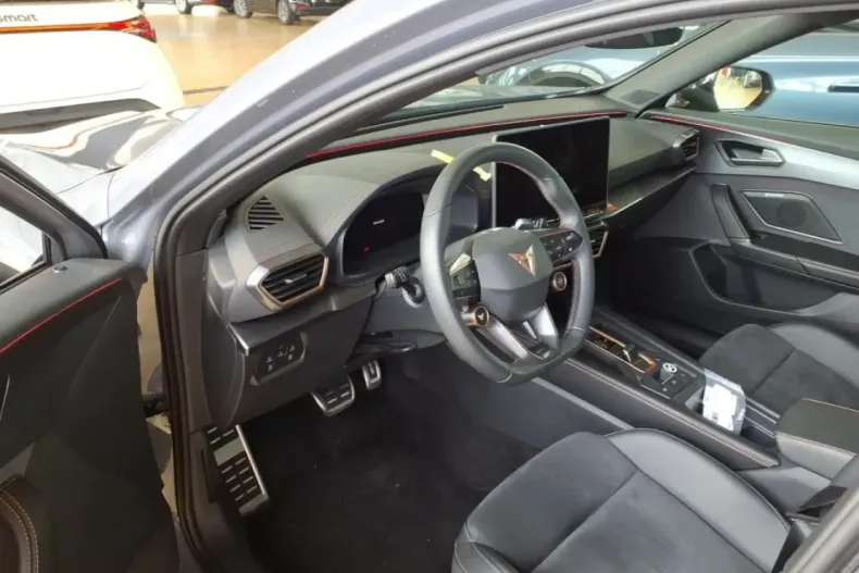 Cupra Formentor din 2025 cu 24.900 km - oferta CUP172316 - foto 3