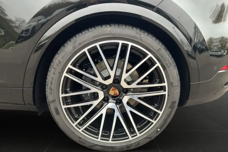 Porsche Cayenne din 2025 cu 11.490 km - oferta POR172317 - foto 7