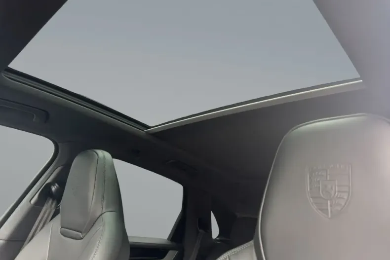 Porsche Cayenne din 2025 cu 11.490 km - oferta POR172317 - foto 12