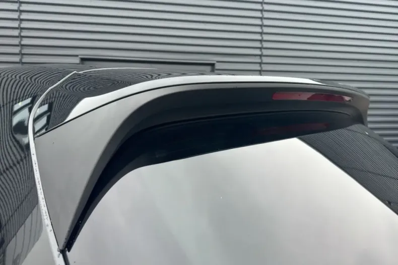 Porsche Cayenne din 2025 cu 11.490 km - oferta POR172317 - foto 27