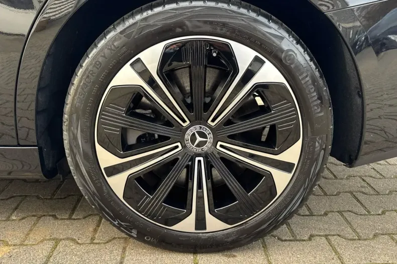 Mercedes-Benz E 300 din 2024 cu 15.762 km - oferta MER172341 - foto 7