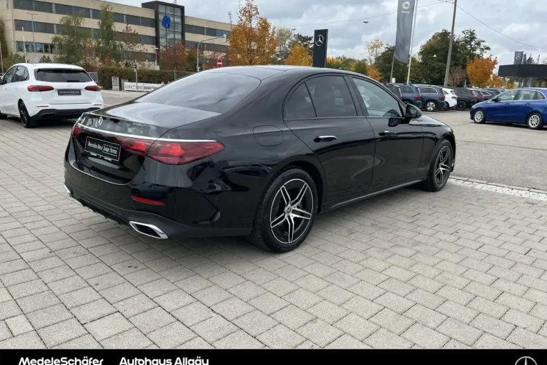 Mercedes-Benz E 300 din 2024 cu 60.607 km - oferta MER172343 - foto 5