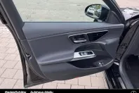 Mercedes-Benz E 300 din 2024 cu 60.607 km - oferta MER172343 - foto 9