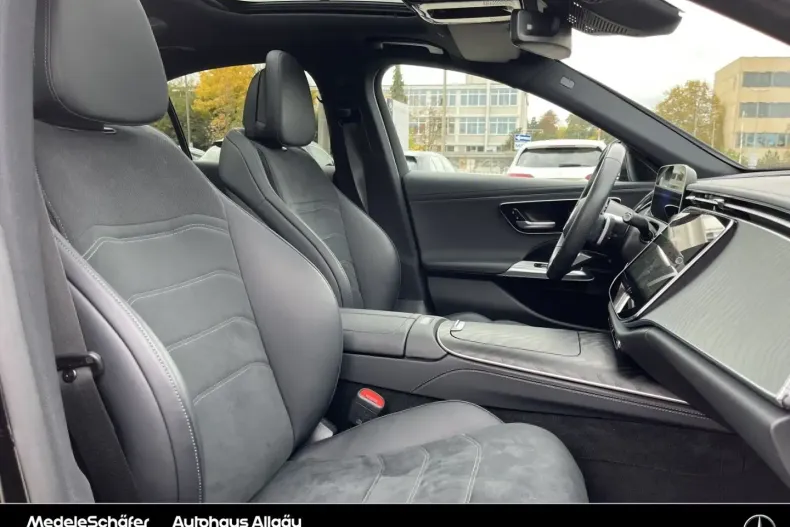 Mercedes-Benz E 300 din 2024 cu 60.607 km - oferta MER172343 - foto 13