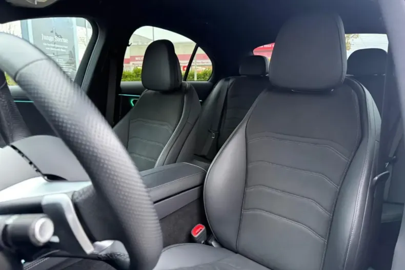 Mercedes-Benz E 200 din 2024 cu 15.336 km - oferta MER172346 - foto 9