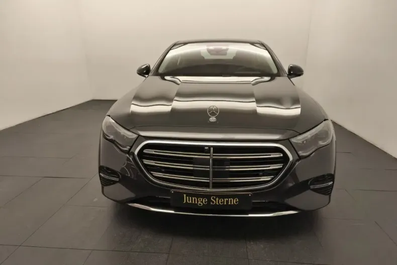 Mercedes-Benz E 200 din 2024 cu 5.035 km - oferta MER172347 - foto 2