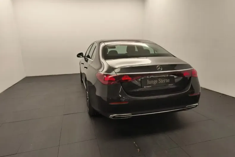 Mercedes-Benz E 200 din 2024 cu 5.035 km - oferta MER172347 - foto 6