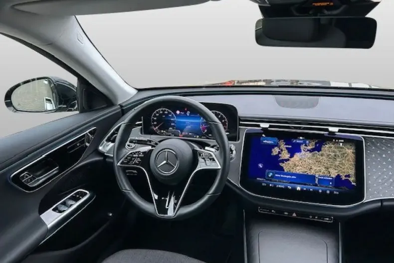 Mercedes-Benz E 200 din 2024 cu 13.054 km - oferta MER172350 - foto 13