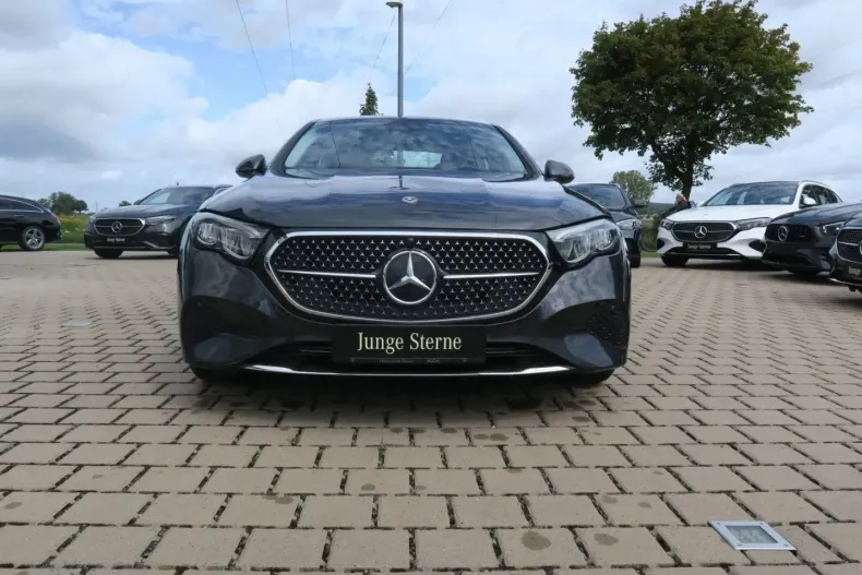 Mercedes-Benz E 200 din 2024 cu 22.146 km - oferta MER172356 - foto 2