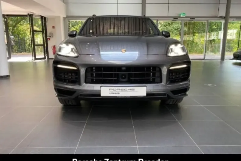 Porsche Cayenne din 2021 cu 97.138 km - oferta POR172357 - foto 3