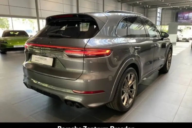 Porsche Cayenne din 2021 cu 97.138 km - oferta POR172357 - foto 5