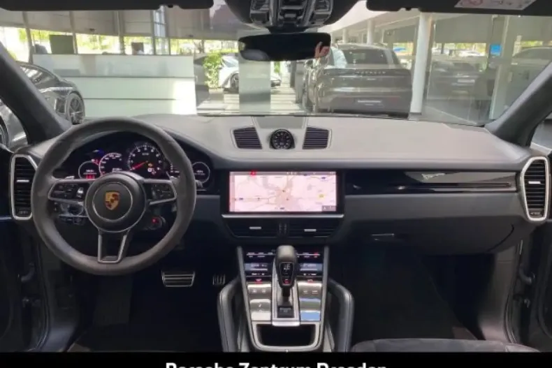 Porsche Cayenne din 2021 cu 97.138 km - oferta POR172357 - foto 8