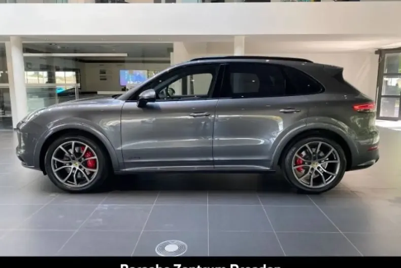 Porsche Cayenne din 2021 cu 97.138 km - oferta POR172357 - foto 31