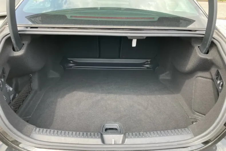 Mercedes-Benz E 200 din 2024 cu 19.179 km - oferta MER172358 - foto 12