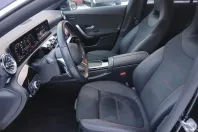 Mercedes-Benz CLA 180 din 2024 cu 13.650 km - oferta MER172362 - foto 6