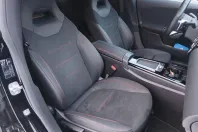 Mercedes-Benz CLA 180 din 2024 cu 13.650 km - oferta MER172362 - foto 11