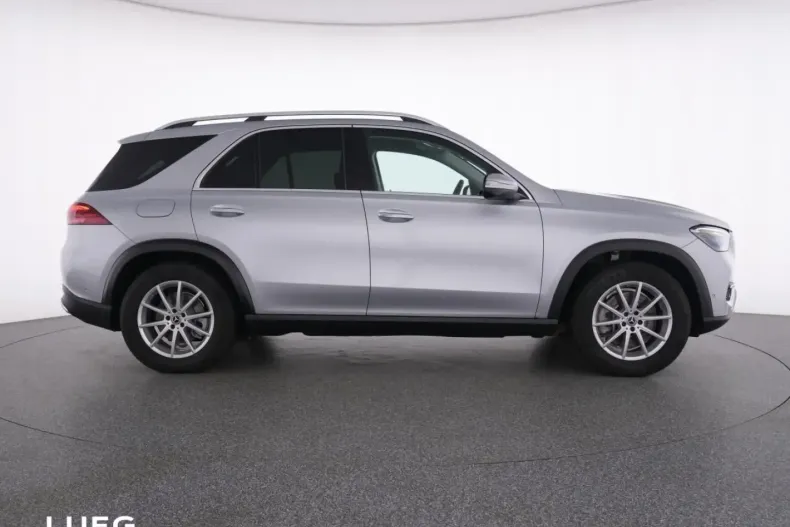 Mercedes-Benz GLE 350 din 2023 cu 27.036 km - oferta MER172365 - foto 11