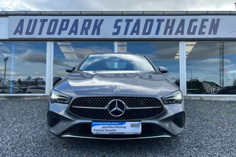 Mercedes-Benz CLA 180 din 2024 cu 17.500 km - oferta MER172366 - foto 2