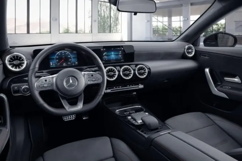 Mercedes-Benz CLA 250 din 2022 cu 29.687 km - oferta MER172370 - foto 6