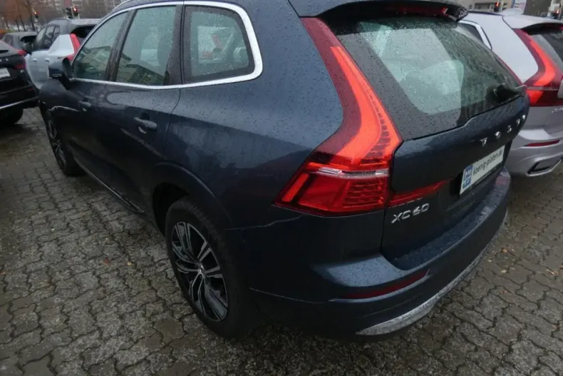 Volvo XC60 din 2021 cu 74.800 km - oferta VOL172371 - foto 3