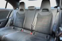 Mercedes-Benz CLA 200 din 2023 cu 49.999 km - oferta MER172372 - foto 16