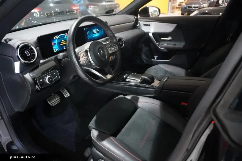 Mercedes-Benz CLA 200 din 2023 cu 55.250 km - oferta MER172374 - foto 12