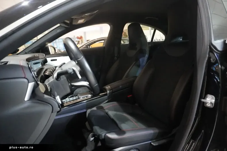 Mercedes-Benz CLA 200 din 2023 cu 55.250 km - oferta MER172374 - foto 16