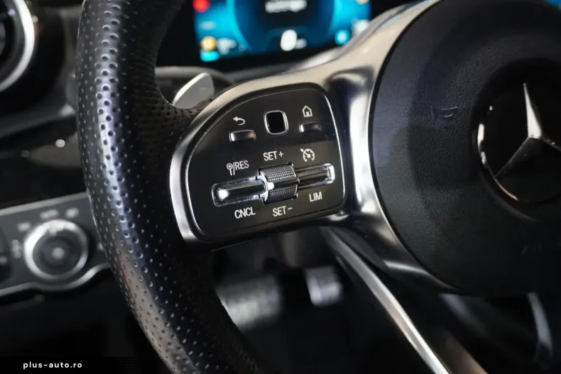 Mercedes-Benz CLA 200 din 2023 cu 55.250 km - oferta MER172374 - foto 20