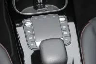 Mercedes-Benz CLA 250 din 2022 cu 50.559 km - oferta MER172375 - foto 9