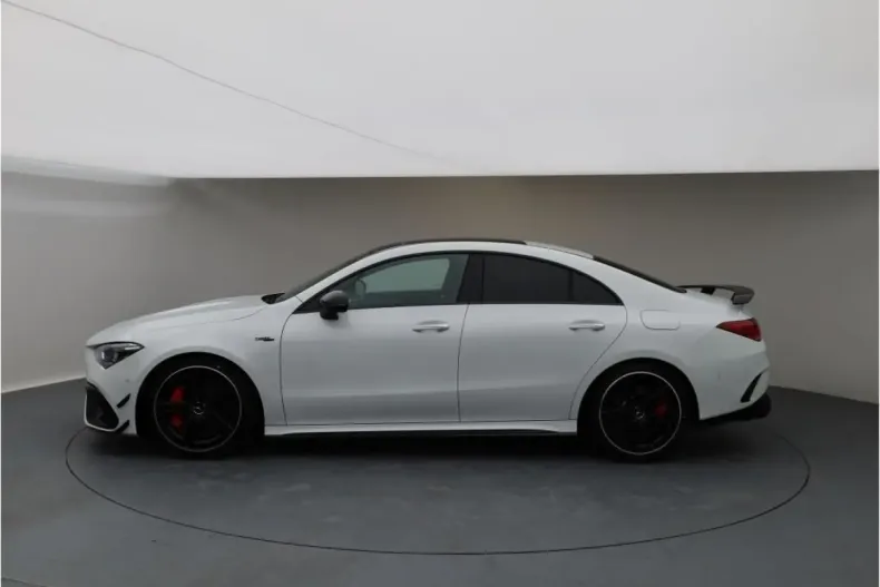 Mercedes-Benz CLA 45 AMG din 2022 cu 29.000 km - oferta MER172376 - foto 2