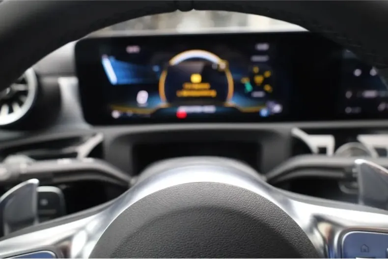 Mercedes-Benz CLA 45 AMG din 2022 cu 29.000 km - oferta MER172376 - foto 10