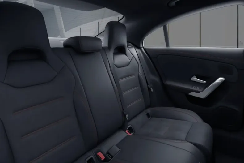 Mercedes-Benz CLA 250 din 2022 cu 44.805 km - oferta MER172377 - foto 7