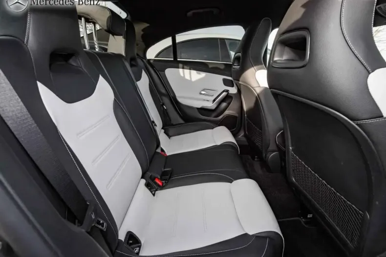 Mercedes-Benz CLA 35 AMG din 2022 cu 53.210 km - oferta MER172378 - foto 7