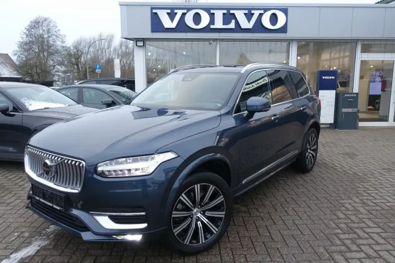 Volvo XC90 din 2023 cu 39.459 km - oferta VOL172379 - foto 1