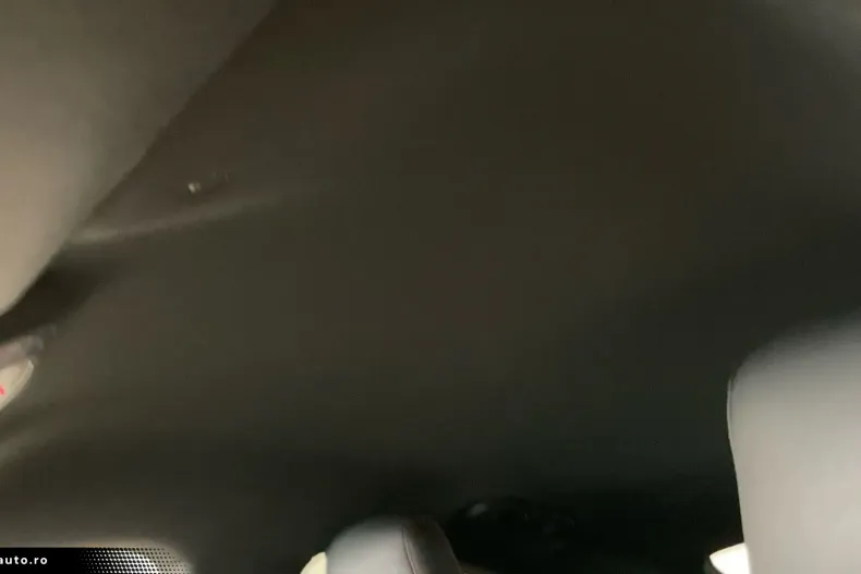 Mercedes-Benz CLA 250 din 2022 cu 33.215 km - oferta MER172381 - foto 11