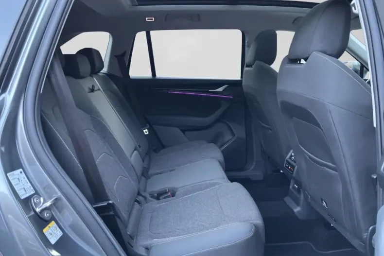 Skoda Kodiaq din 2025 cu 38.007 km - oferta SKO172387 - foto 5