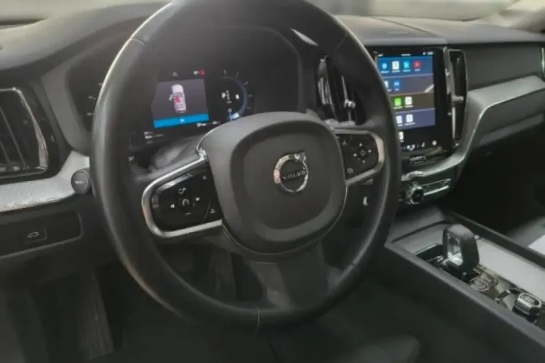 Volvo XC60 din 2023 cu 53.500 km - oferta VOL172393 - foto 8